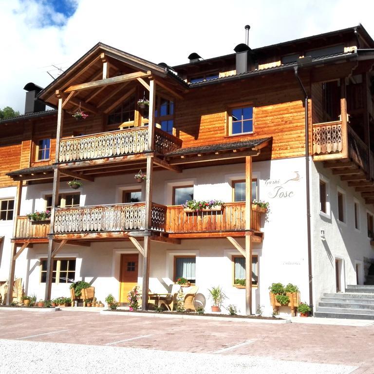Garnì Iosc Hotel San Vigilio Di Marebbe Ngoại thất bức ảnh